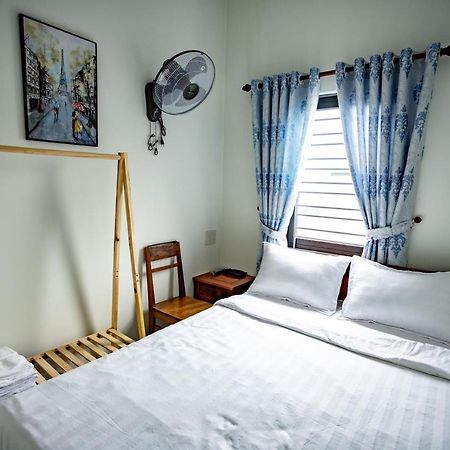 Mini Hotel Lac Hong Hue Bagian luar foto