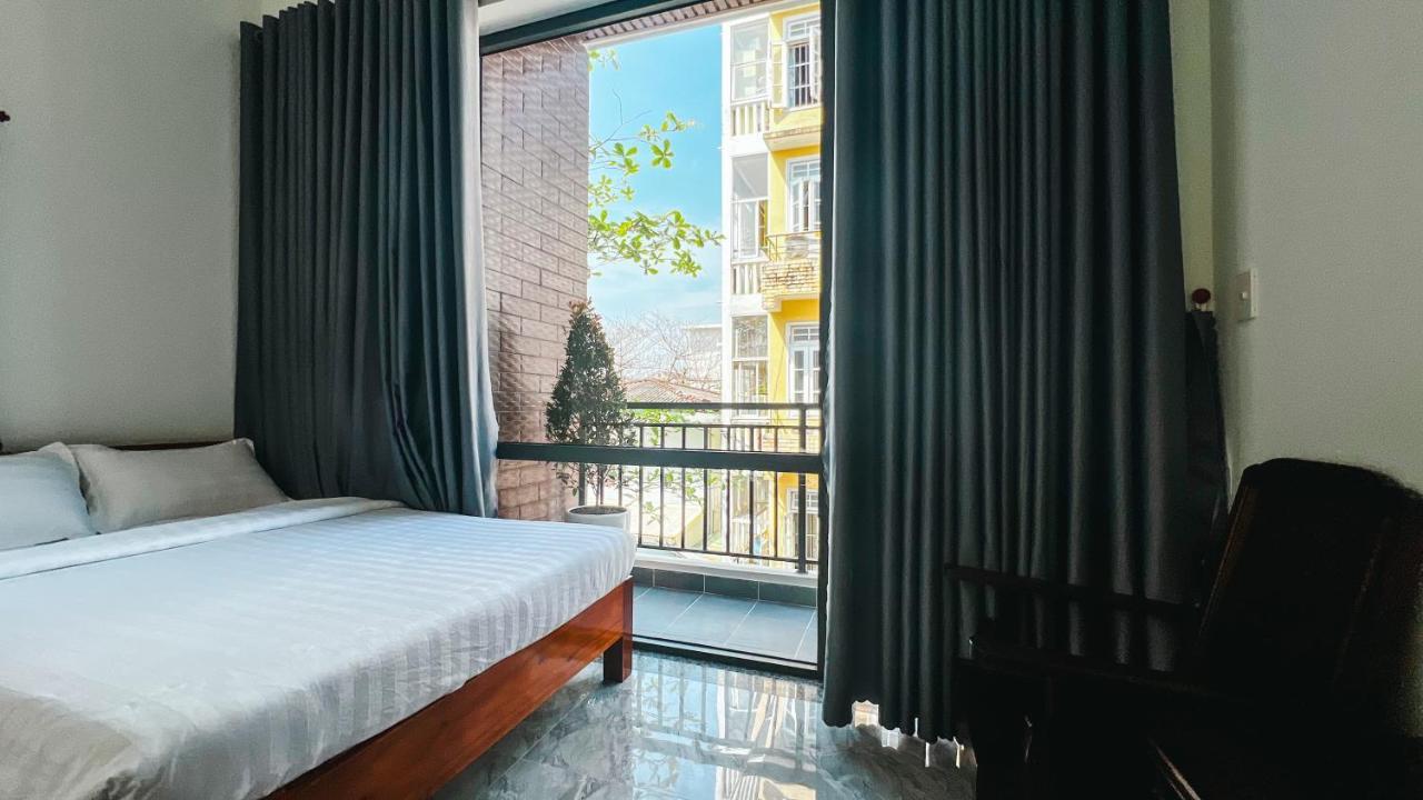 Mini Hotel Lac Hong Hue Bagian luar foto