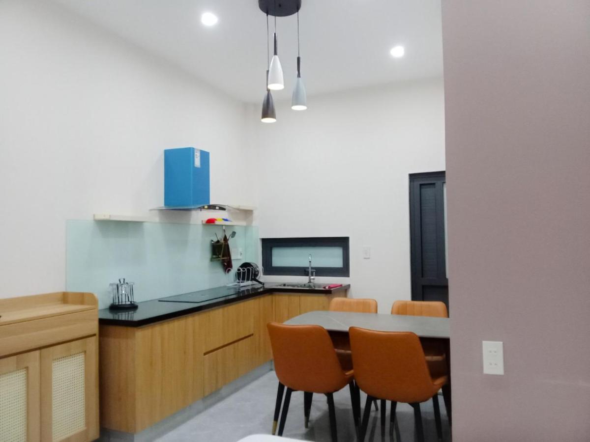 Mini Hotel Lac Hong Hue Bagian luar foto